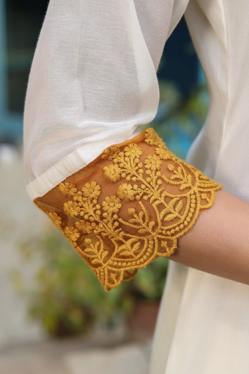 PAYAL Cream White Kurta Suit Set with Embroidery Detailing - Payal