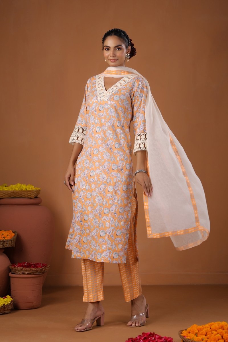 PAYAL Peach Kurta Suit Set with Print Design - Payal