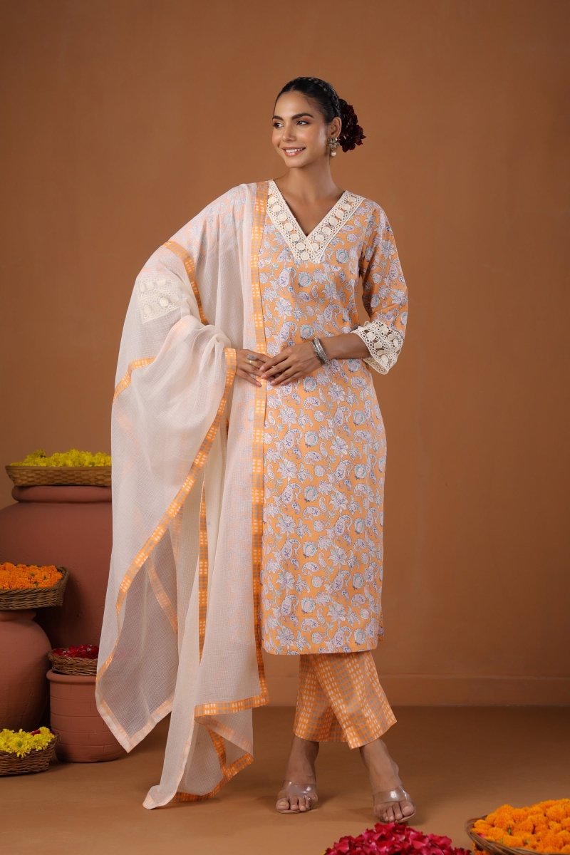 PAYAL Peach Kurta Suit Set with Print Design - Payal