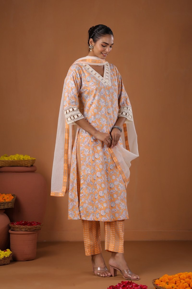 PAYAL Peach Kurta Suit Set with Print Design - Payal