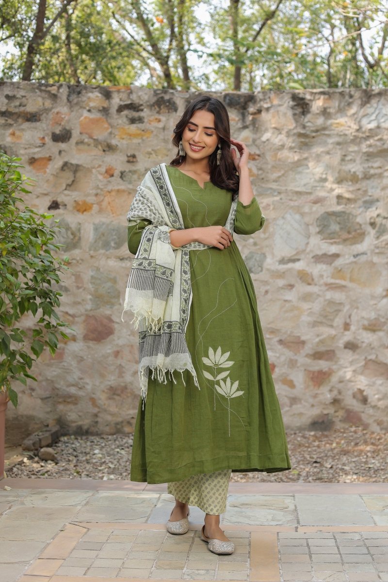 PAYAL Pickle Green Kurta Suit Set with Floral Embroidery - Payal
