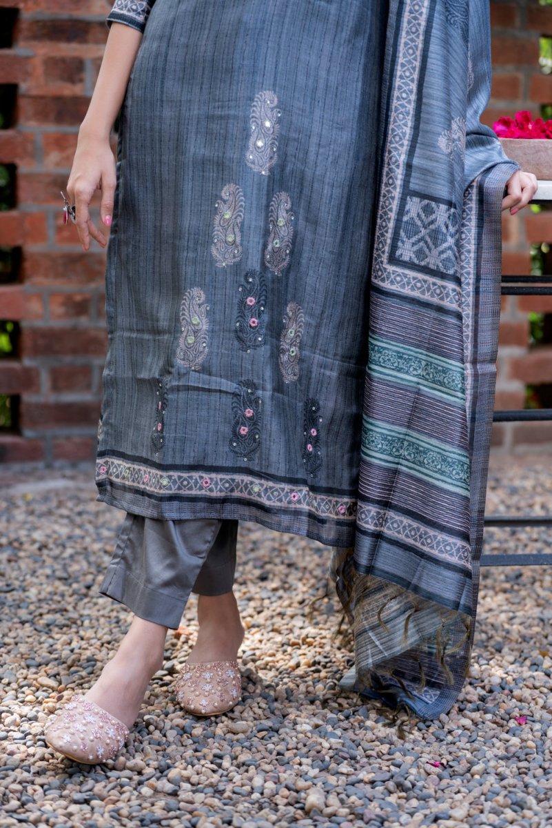Katha Chanderi Suit Set - Payal