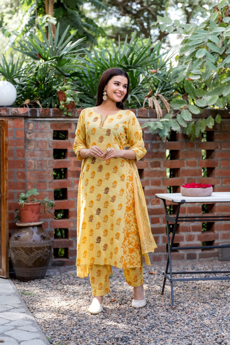 Motif Printed Cotton Cambric Suit Set - Payal