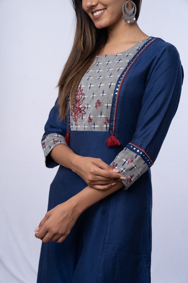 Buy Emotions Womens Kurta Rayon Straight Fit|Womens Kurti|Bust 102cm Knee  Length Multicolored Assorted Prints Pack of 3 Online at Best Prices in  India - JioMart.